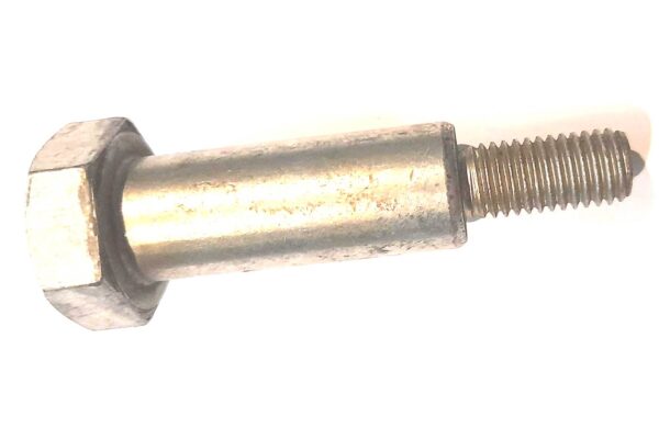 R105271 - SCREW